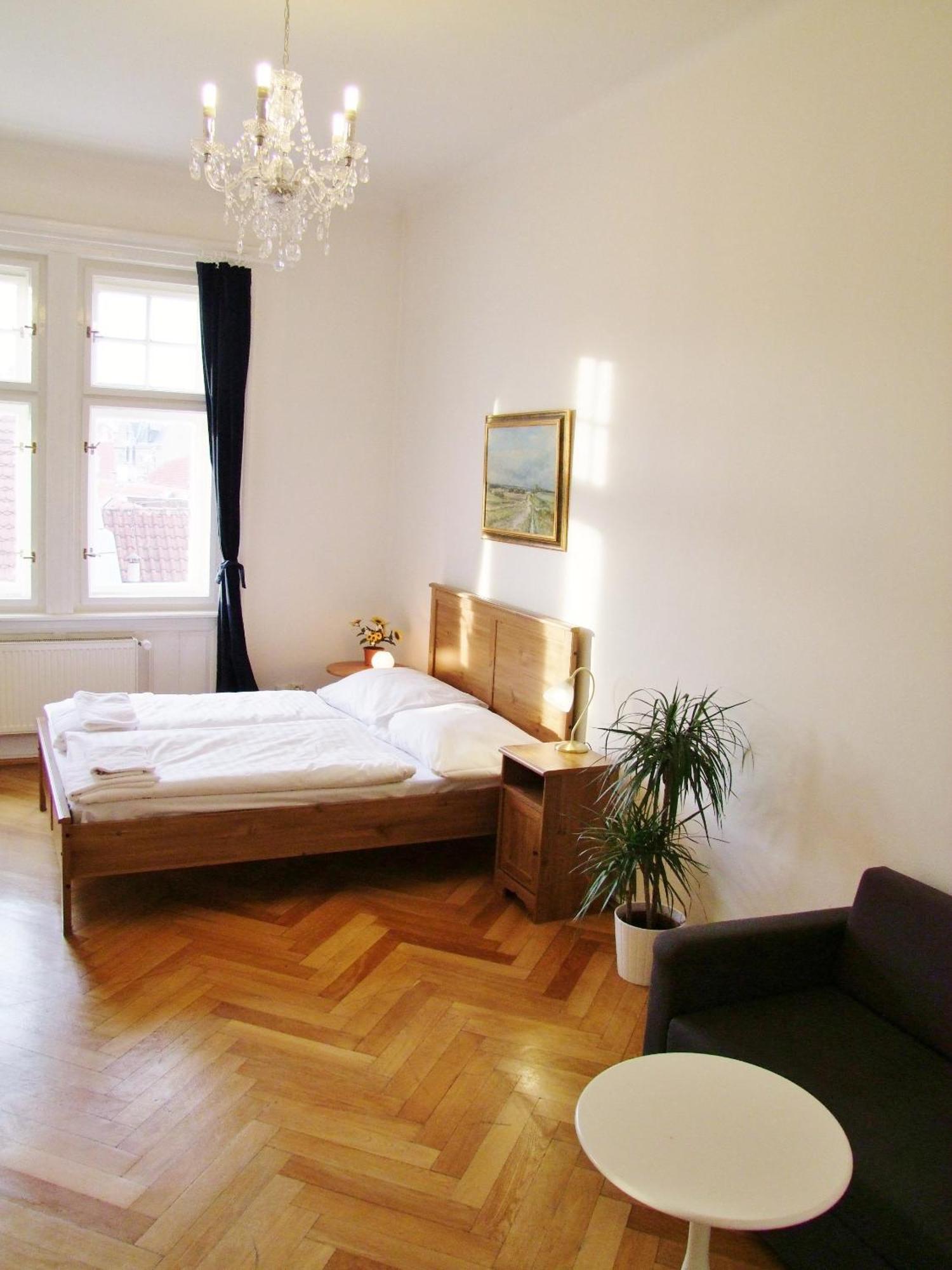 Old Town Square Apartments Praha Bagian luar foto