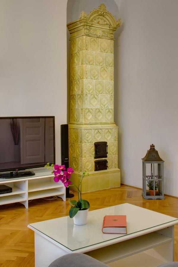 Old Town Square Apartments Praha Bagian luar foto